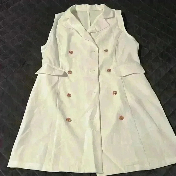 Women’s white blazer - Picture 1 of 5